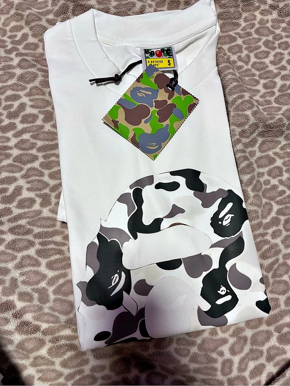 A Bathing Ape Big Ape Head Tee Men'Small Camo Graphic Tee Small NWT